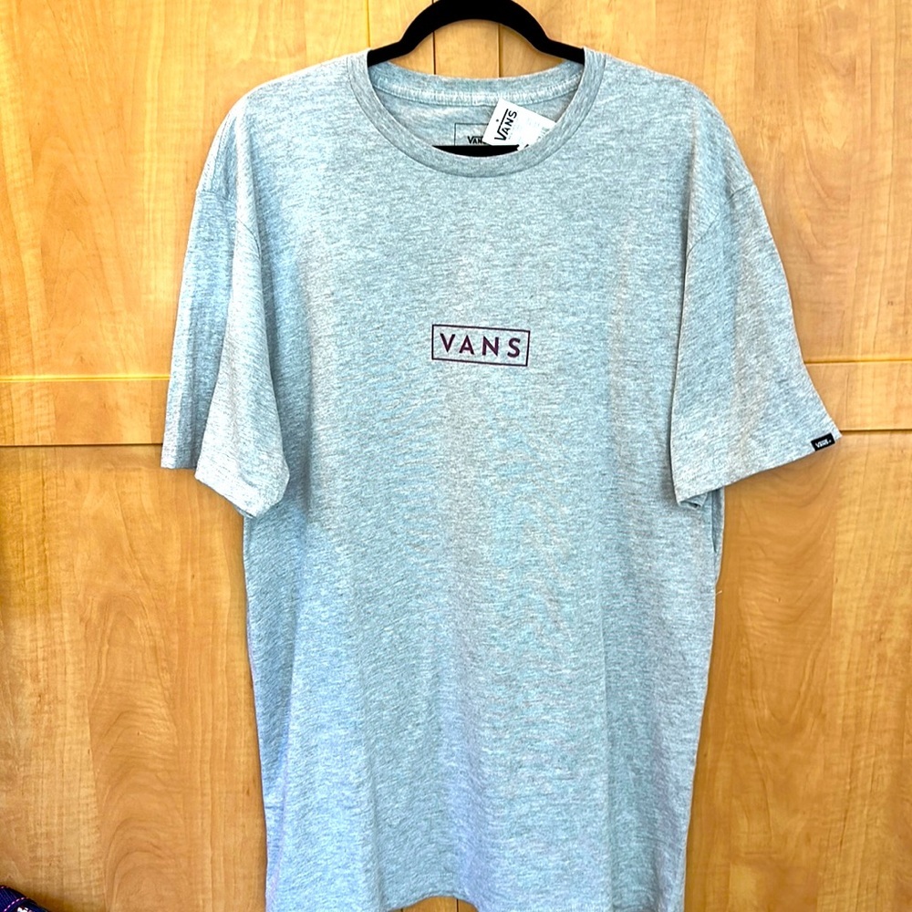 Vans T-shirt Size XL.  NWT